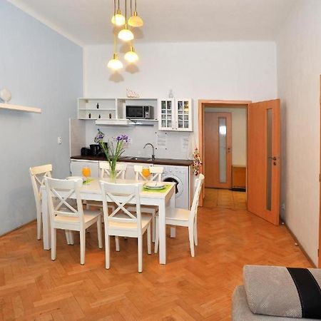Condo In Vinohrady Prague Exterior photo