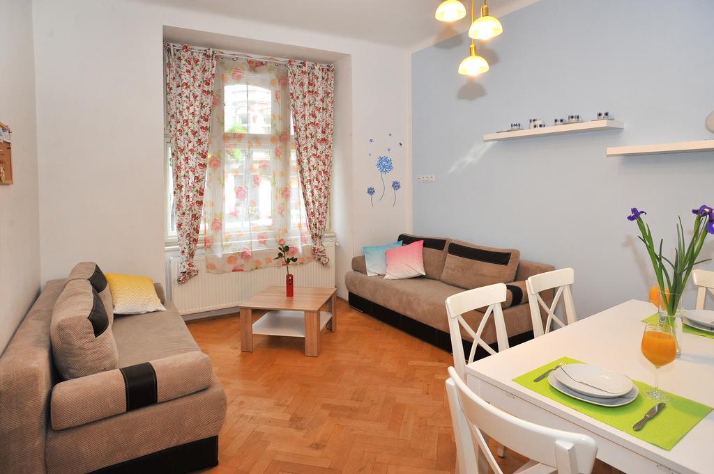 Condo In Vinohrady Prague Exterior photo