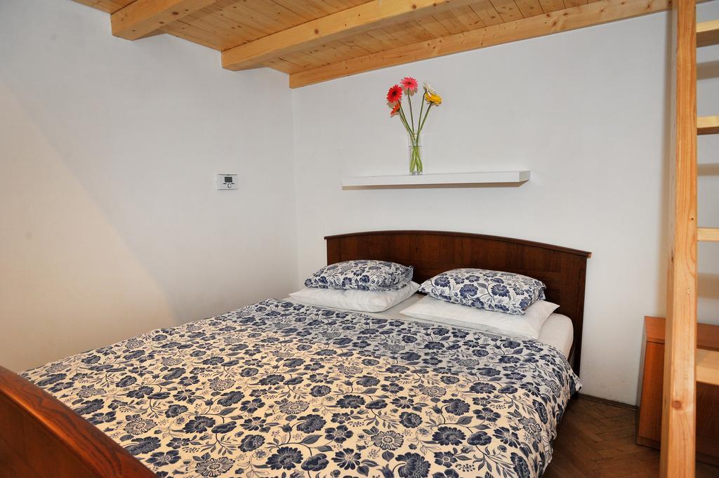 Condo In Vinohrady Prague Exterior photo